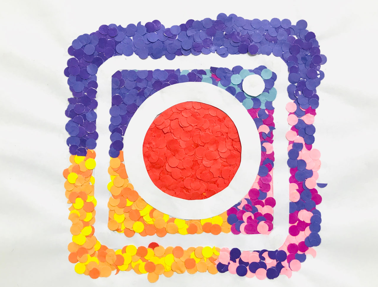 Using Instagram Stories for B2B Lead Generation: A Game-Changer for Email Marketing